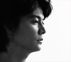 HUMAN (初回限定盤)(グッズ付盤)