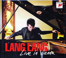 Live In Vienna (Limited Edition Deluxe Version)