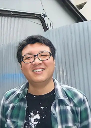 佐佐木充郭