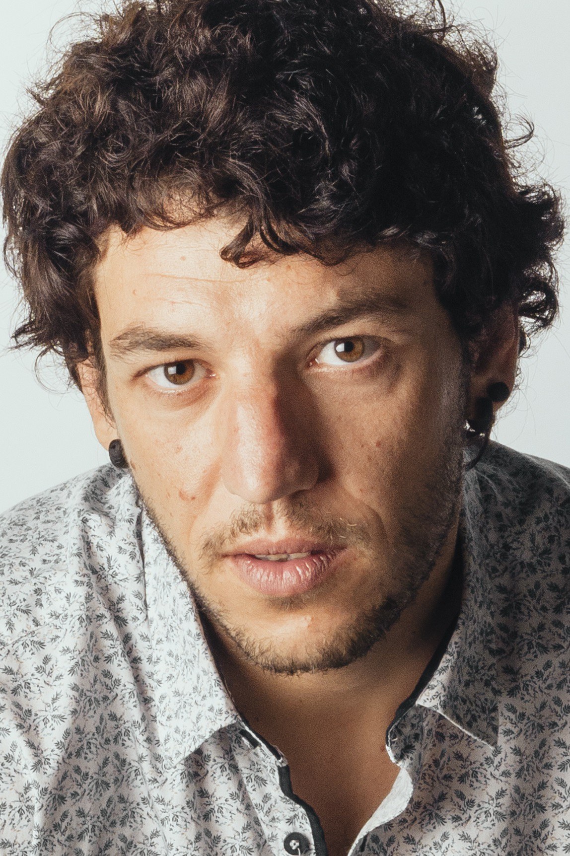 Jon Olivares