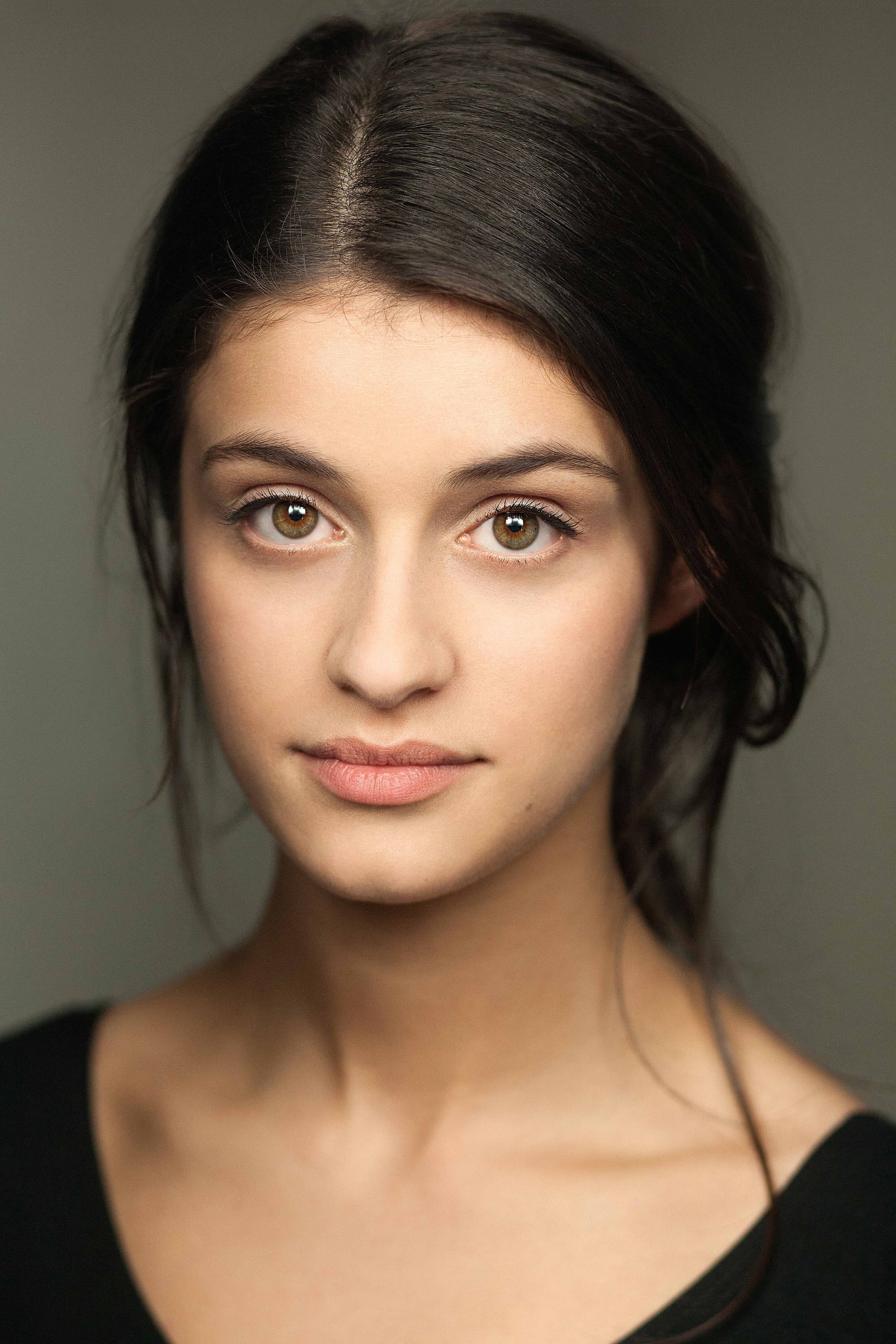 安亚·查洛特拉