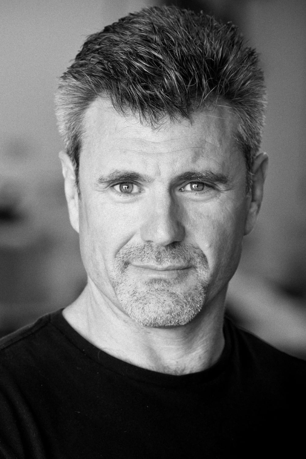 亚历克·吉利斯