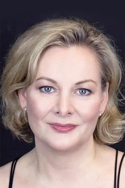 Sara Stewart