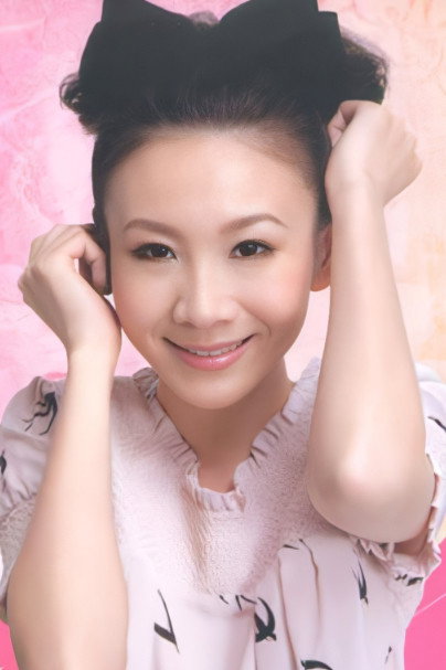 区文诗