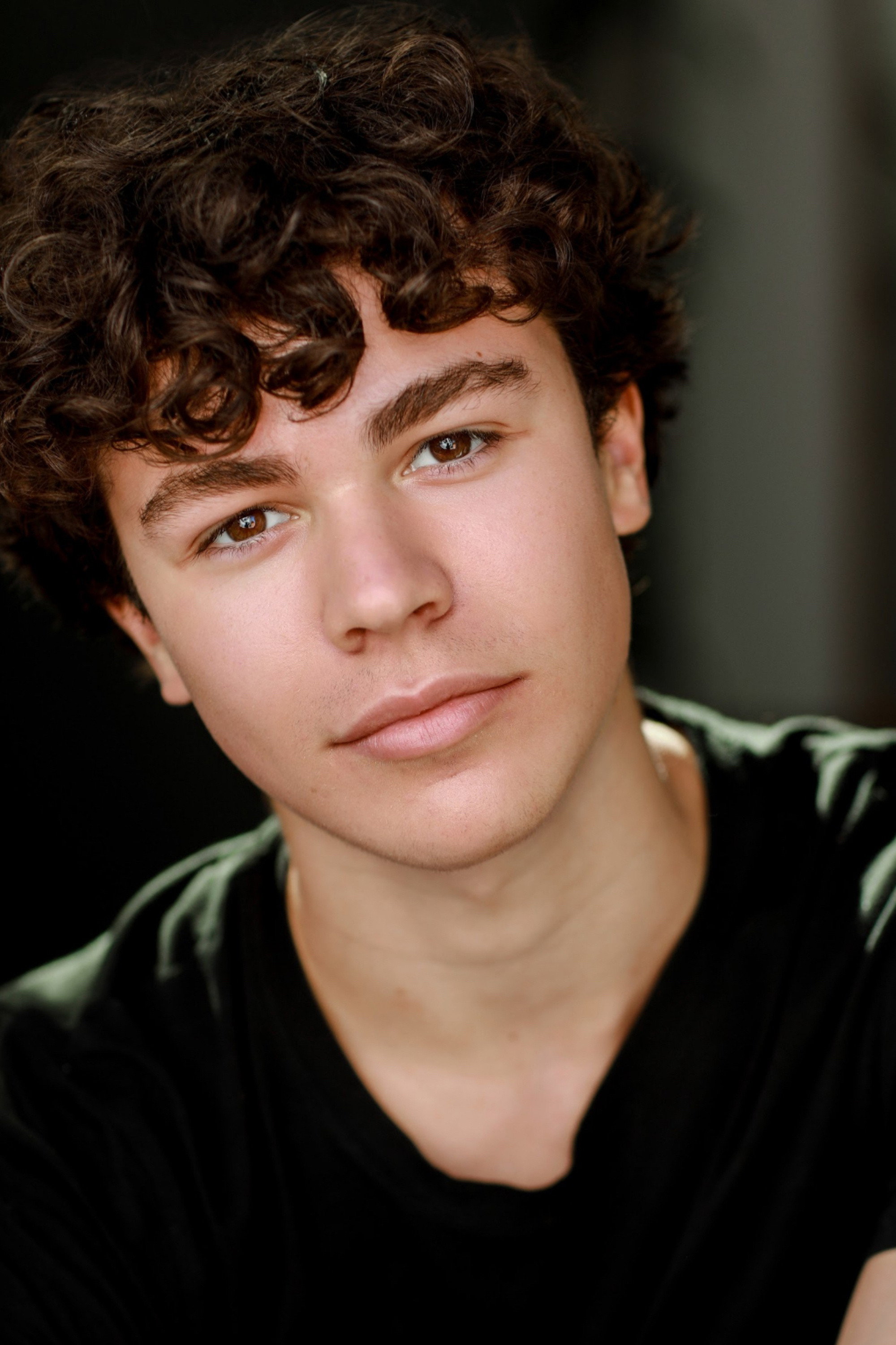 扎卡里·埃雷拉