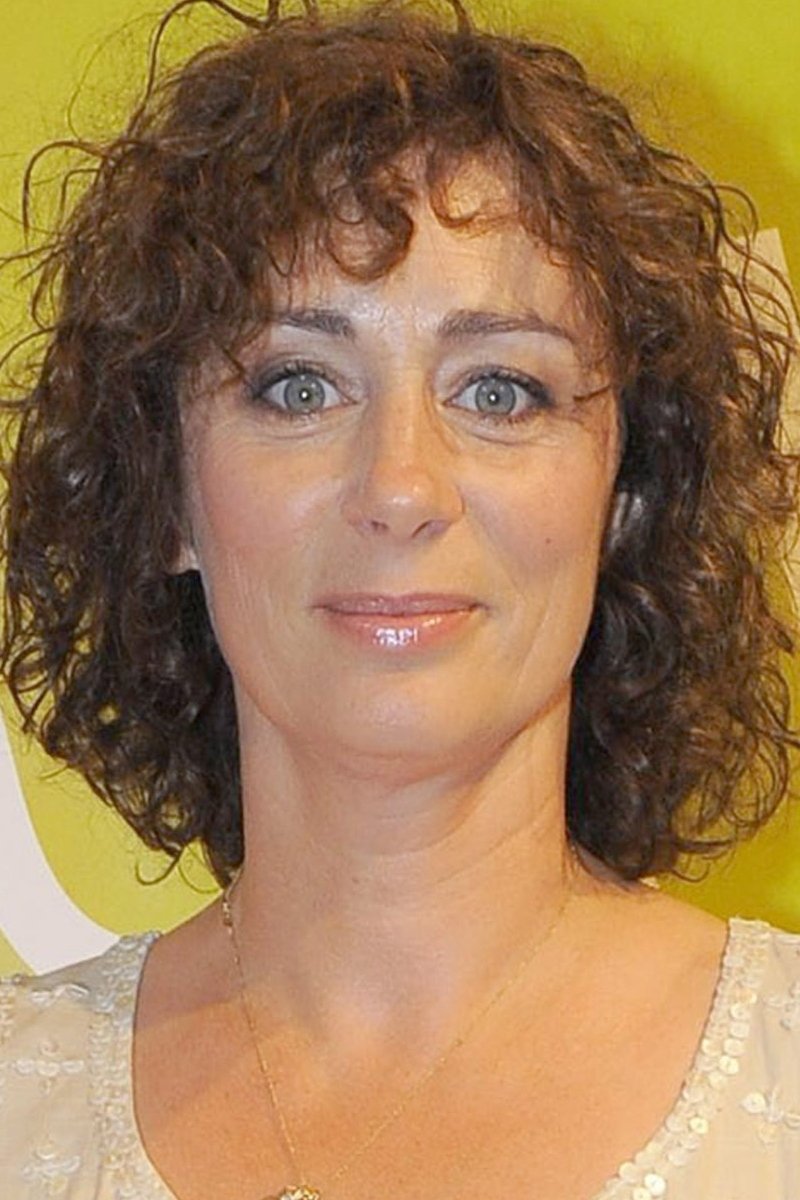 伊莎贝尔·冈德列