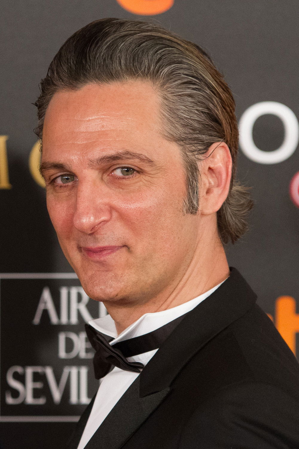 欧内斯特·艾戴里欧