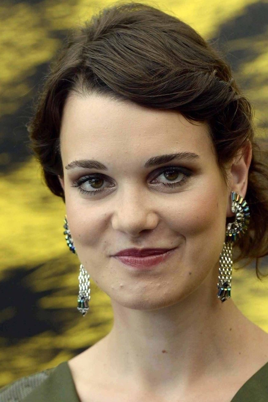 卡米莉·拉瑟福德