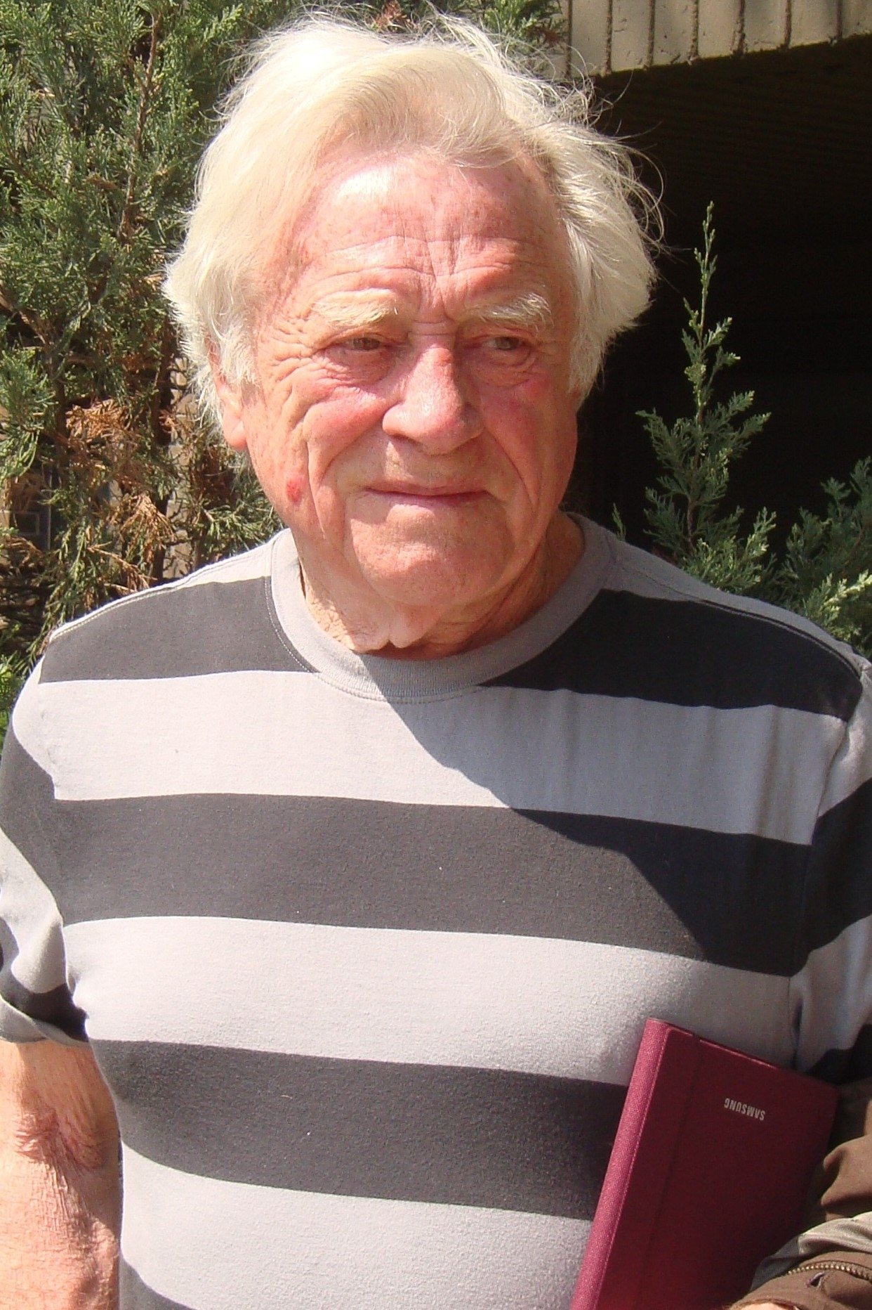 杰拉德·伯特顿