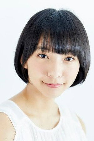 山之内铃
