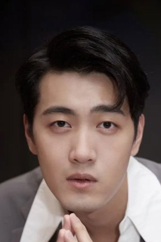 李嘉灏