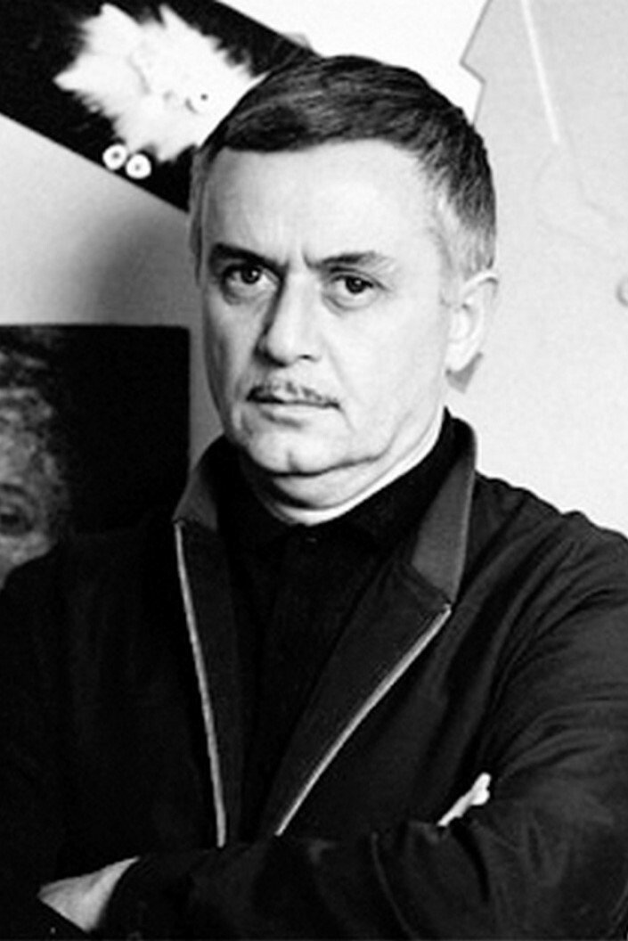 თენგიზ აბულაძე