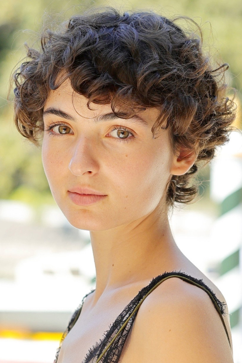 特克拉·因索里亚