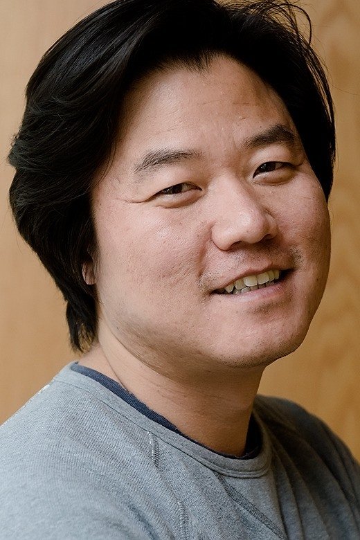 罗暎锡