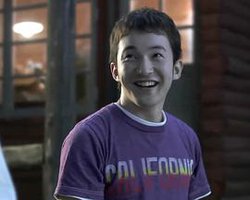 荆棘之镇 刑警上条元