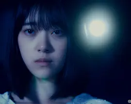 电影中的女孩，所依存的三角关系