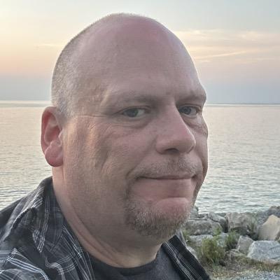 Avatar for Robert Petersen :startrek: