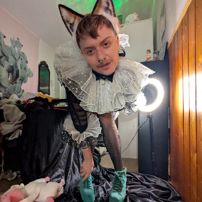 Avatar for cían a. fox 🔞